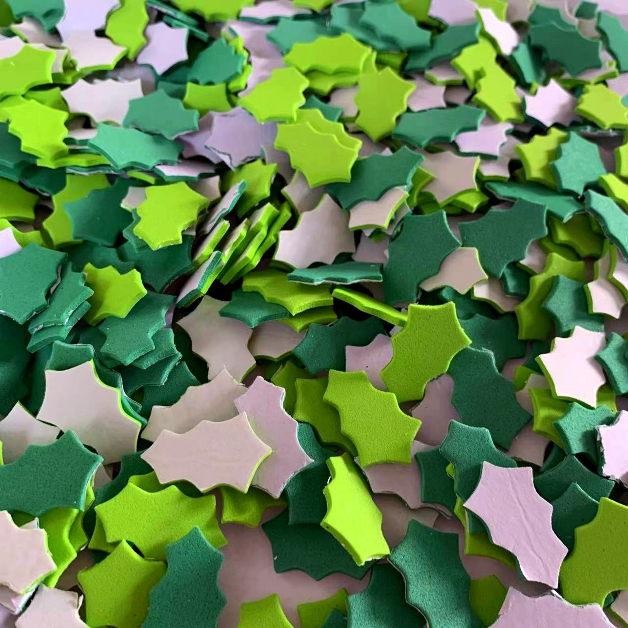 100PCS Christmas wreath leaes  - đánh giá và giá Art And Craft For Xmas
